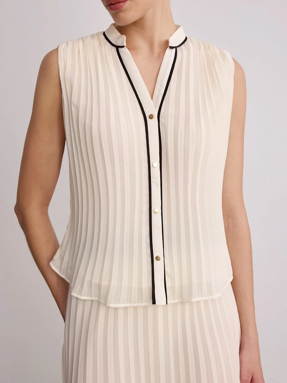 NWT Contrast Trim Pleated Top & Maxi Skirt Matching Set Small